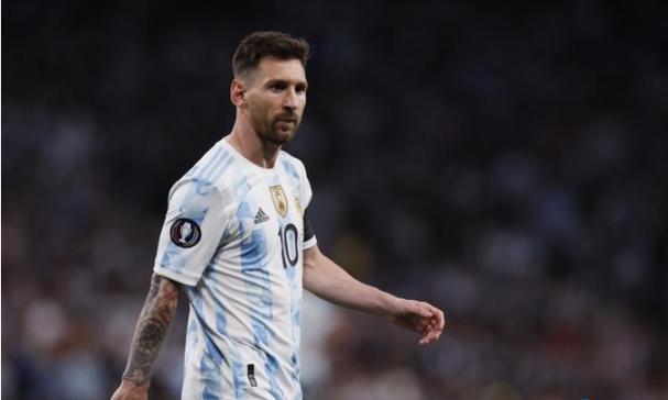 亚马逊AWS CEO:对大规模在AI押注“相当满意” 有信心会取得回报